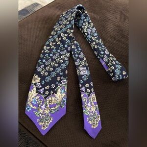 Versace silk Tie barocco Floral print